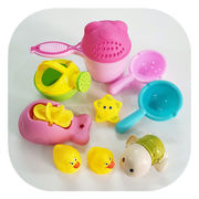 儿童洗澡玩具男女孩洗头杯花洒勺子婴儿宝宝戏水鸭子水沙滩玩具