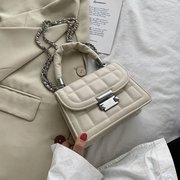 白色包包女包2021潮网红大气时尚链条包单肩斜挎包夏季小方包