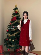 HQY+ 2023年冬季韩版重工钉珠丝绒背心裙+高领蕾丝衫 两件套