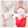 新娘韩式结婚纱长款白色蕾丝，镂空手套秋冬婚礼服短款红色绣花手套