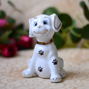 陶瓷生肖旺财狗摆件工艺品风水，摆设可爱小狗创意动物饰品客厅