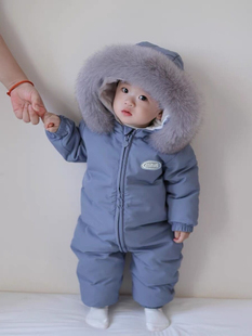 男女宝宝长袖连帽纯色羽绒服婴儿宝宝冬装长款连体衣爬服洋气