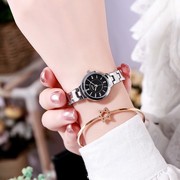 式时尚女表 女款时尚时装表休闲钢带手链防水女士手表时装表