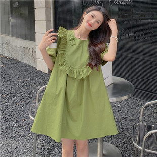 绿色连衣裙女夏季韩版木耳边泡泡袖娃娃裙小个子休闲宽松小众设计