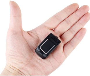 j8升级款翻盖小手机，j9迷你蓝牙拨号器世界上最小的翻盖手机