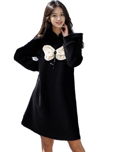 设计感加绒卫修身女秋冬韩版宽松显瘦中长款胖妹妹黑色连衣裙长袖