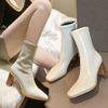 白色中筒靴子女冬2023春季韩系气质百搭粗跟短靴，加绒高跟鞋马丁靴