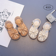 女童凉鞋公主鞋，2023宝宝女孩包头护趾中大童，真皮软底儿童鞋子