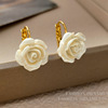 铜镀真金法式ins风仙气，白色玫瑰花朵，耳环简约甜美小清新耳扣1543