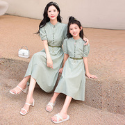 高端炸街亲子装母女装连衣裙洋气短袖夏季韩版纯棉条纹裙子衬衫裙