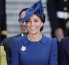 朵拉瑞*克莱因蓝凯特王妃同款蓝色时尚修身优雅连衣裙