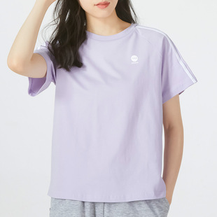 Adidas阿迪达斯女T恤淡紫色短袖宽松上衣春季运动服半袖HE4513