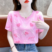 粉色纯棉短袖t恤女士夏季宽松百搭洋气半袖体恤时尚爱心印花上衣