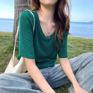 纯棉短袖t恤女夏季宽松2024年大领口体恤，显瘦绿色v领半袖上衣