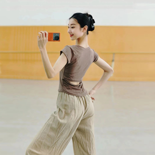 现代舞夏季成人舞蹈服短袖上衣，练功修身中国古典民族跳舞服女瑜伽