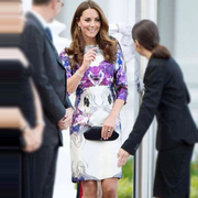凯特王妃明星同款2024年春夏季复古印花裙子高端优雅气质连衣裙新