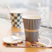 创意陶瓷杯子带盖勺欧式咖啡杯，牛奶早餐茶杯，马克杯情侣家用喝水杯
