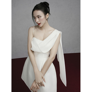 泰国潮牌女名媛高级感单肩优雅晚礼服连衣裙白色，轻奢小众高端气质