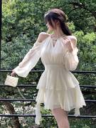 法式白色长袖雪纺挂脖连衣裙仙女，春秋气质高级性感，露肩公主蛋糕裙