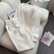 韩国春秋白色运动休闲套装女时尚减龄纯棉圆领套头卫衣两件套