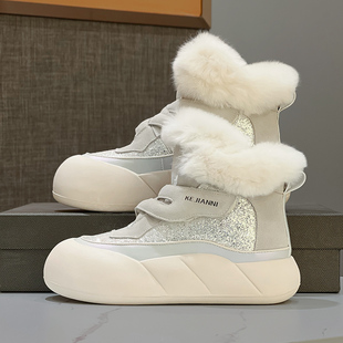 厚底雪地靴2024冬季防滑保暖短靴魔术贴加绒高帮女鞋亮片棉鞋
