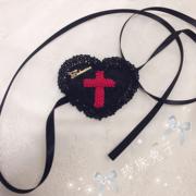 「珍珠兔」原创lolita手作黑暗系黑红白金字母蕾丝十字架眼罩