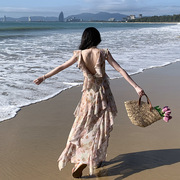 法式小众设计感不规则荷叶边碎花雪纺连衣裙女夏海边度假沙滩长裙