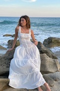 frankie*夏季法式浪漫度假风系带褶皱，修身显瘦吊带连衣裙白色长裙