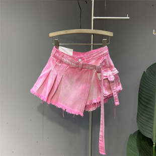 粉红色辣妹假两件毛边，工装牛仔短裙，夏季不规则设计半身裙裤
