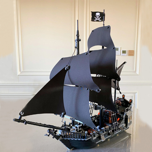 黑珍珠号加勒比海盗船安妮女王号巨大模型男孩子，拼装积木玩具礼物