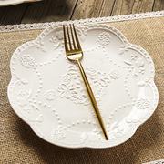 西餐盘牛排盘浮雕圆盘欧式陶瓷意面盘花边西式点心甜点盘水果盘子
