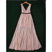 轻奢品牌橡皮，粉色雪纺吊带连衣裙长裙，礼服裙