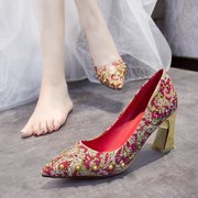 秀禾服鞋中式婚鞋女红色，礼服敬酒高跟鞋粗跟绣花新娘孕妇结婚鞋子