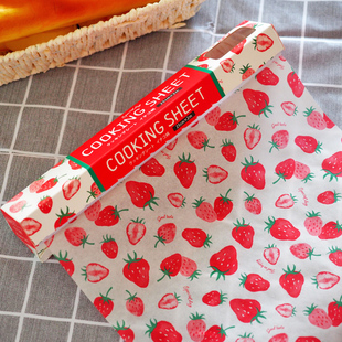  草莓图案防油纸日本烘焙纸卡通食品包装纸三明治饭团汉堡纸