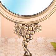 速发欧式田园风格公主小镜子复古金属铜镜圆形台式双面化妆镜男女