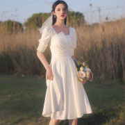 新娘领证登记小白裙2024订婚礼服短袖，白色连衣裙轻奢日常礼服