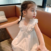 女童洋气蕾丝公主裙2024夏季韩版宝宝飞袖背心裙宝宝白色裙子