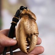 金丝楠木雕刻手中有钱实木男女士新中式随身盘玩螃蟹钳手把件挂i.