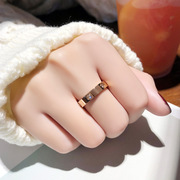钛钢可洗澡简约大方钛钢戒指女时尚is潮小众设计精致装饰戒指对戒