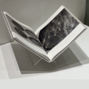亚克力透明书架书籍展示支架艺术装饰架，简易桌面杂志收纳架