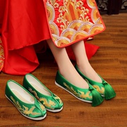 中式婚鞋子新娘结婚布鞋旗袍，秀禾鞋平底龙凤，鞋绿色上轿鞋红色