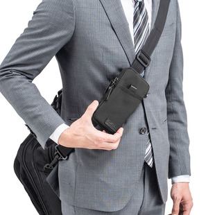 日本SANWA数码收纳包手机便携包多功能小型运动挎包腰包男手包潮