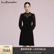 La Koradior拉珂蒂2023黑色喇叭袖羊毛钉珠繁花蕾丝刺绣连衣裙