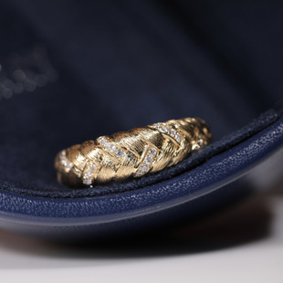 意大利麻花编织拉丝镶钻麦穗小众，设计高级食指环，s925纯银镀金戒指