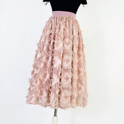 子未伊春夏季流苏羽毛透明薄款藕粉色雪纺面料半身裙时装设计