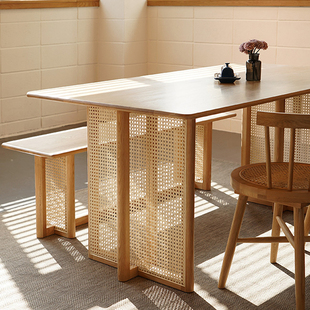 日式实木餐桌长凳家用小户型，藤编一桌四椅长方形简约现代餐厅桌子