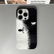 黑白天鹅适用iphone14promax情侣手机壳高级感苹果13菲林硬壳半包，磨砂小众12个性创意一对11ins风简约