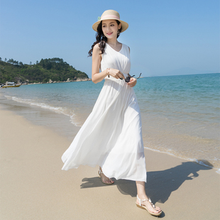 2023夏女沙滩裙海边旅游度假三亚雪纺，长裙v领显瘦无袖白色连衣裙