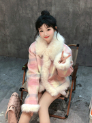 小香风环保狐狸毛皮草(毛皮草)外套，女短款冬季拼接时尚减龄年轻款毛呢上衣