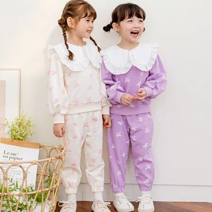 韩国童装2024春款女童，套装可爱蝴蝶结印花大荷叶领卫衣卫裤两件套